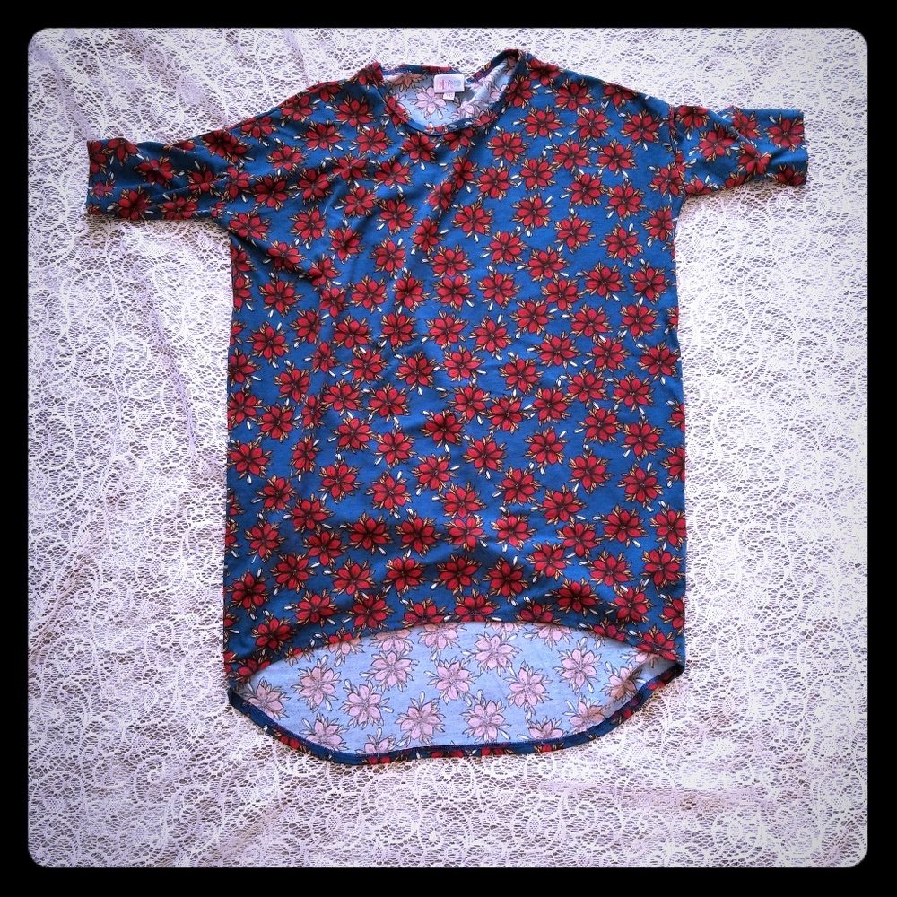 Lularoe Pointsettia Irma